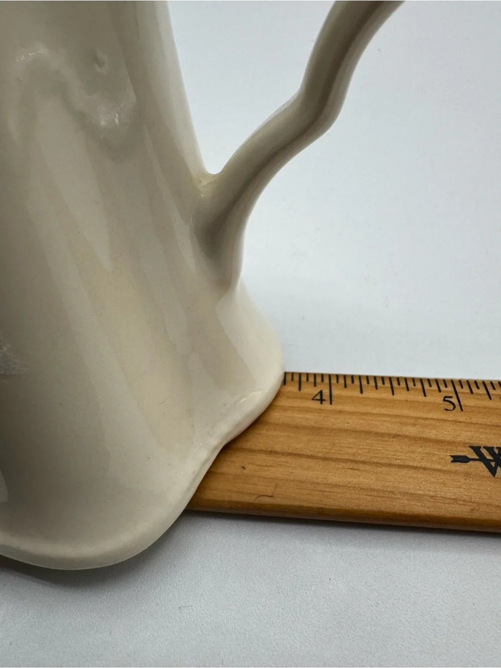 Vintage Crooksville China Thematic Lorraine Creamer
